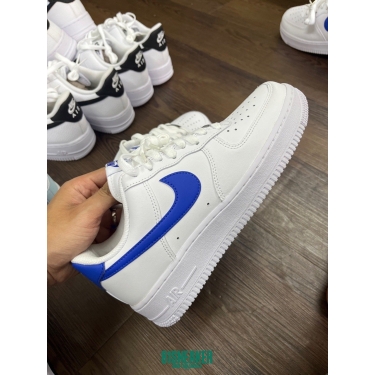 FJ4146113 AF1 LOW WHITE HYPER ROYAL DS
