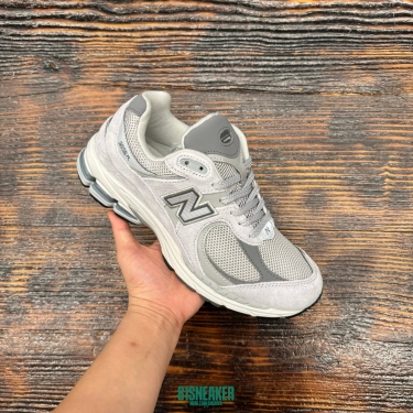 ML2002R0 NEWBALANCE 2002 GREY DS FB