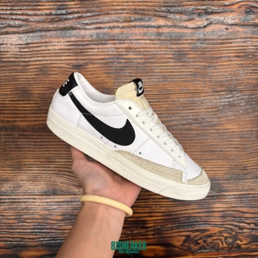 CS4145 - NIKE BLAZER LOW 77 - 38