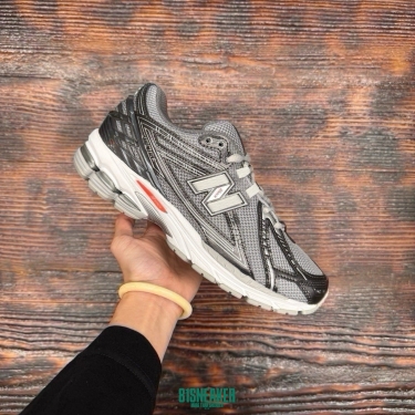 U1906RCO NEWBLANCE 1906 BLACK METALLIC URGENT RED SLATE DS FB - 41,5