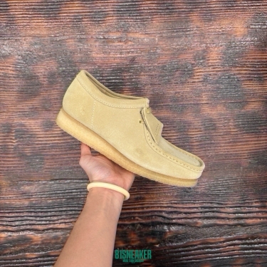 CS4768 - CLARKS WALLABEES SUADE LN FB - 41,5